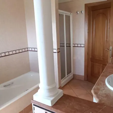 Cielo Villa *